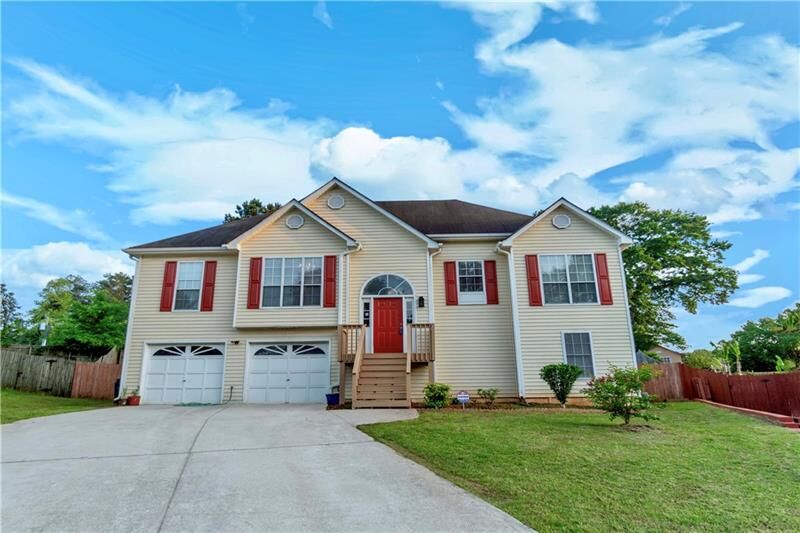 Property Photo:  830 Old Johnson Road   30045 