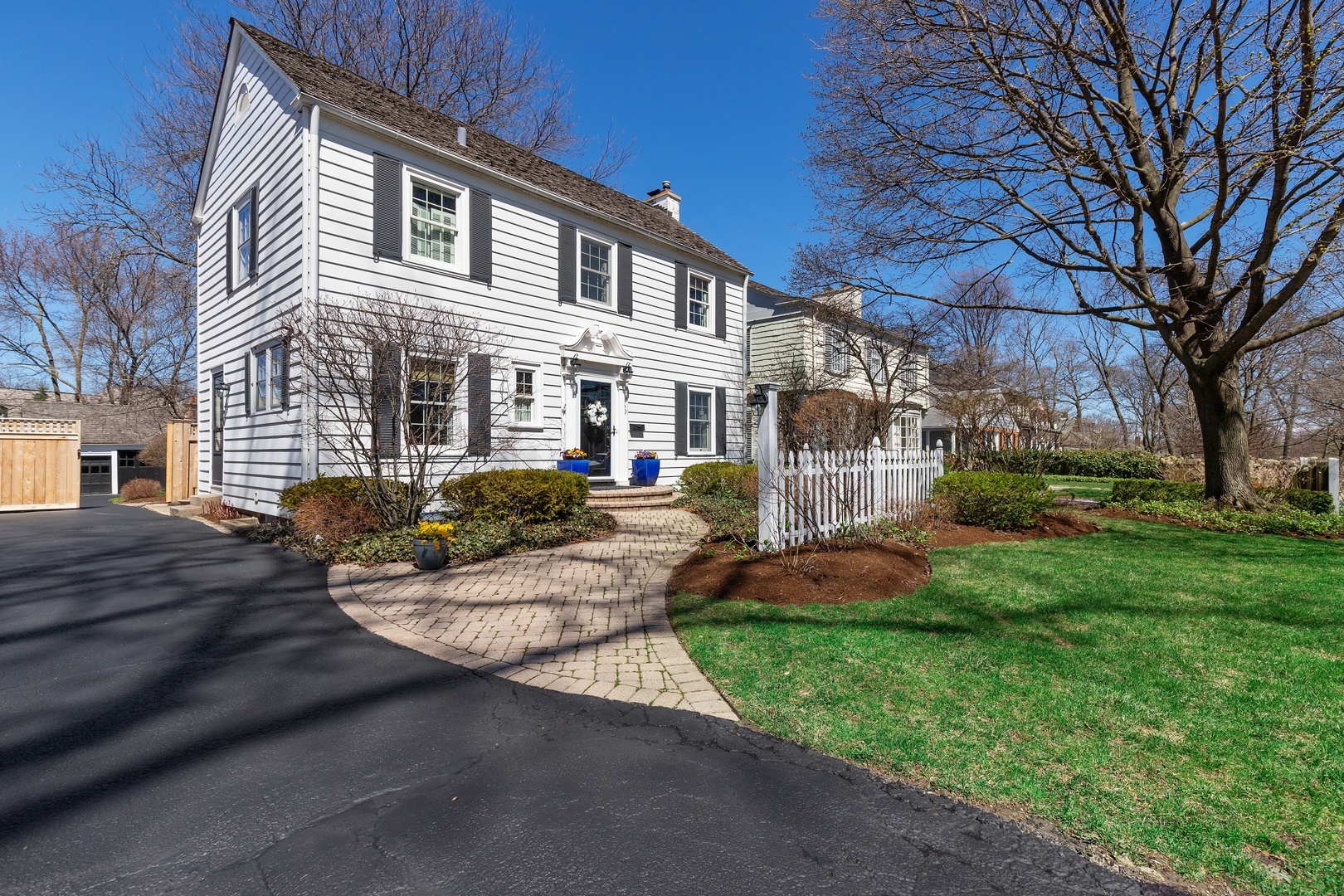 Property Photo: 60 Atteridge Road IL 60045