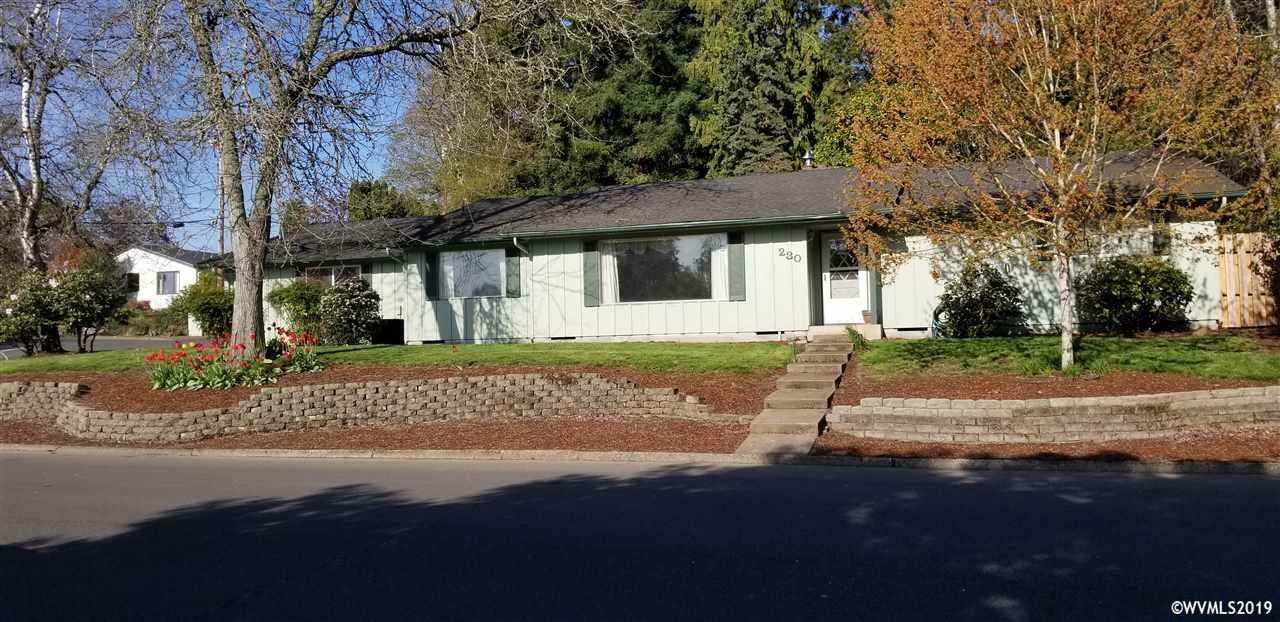 Property Photo:  230  Candlewood Wy N  OR 97361 