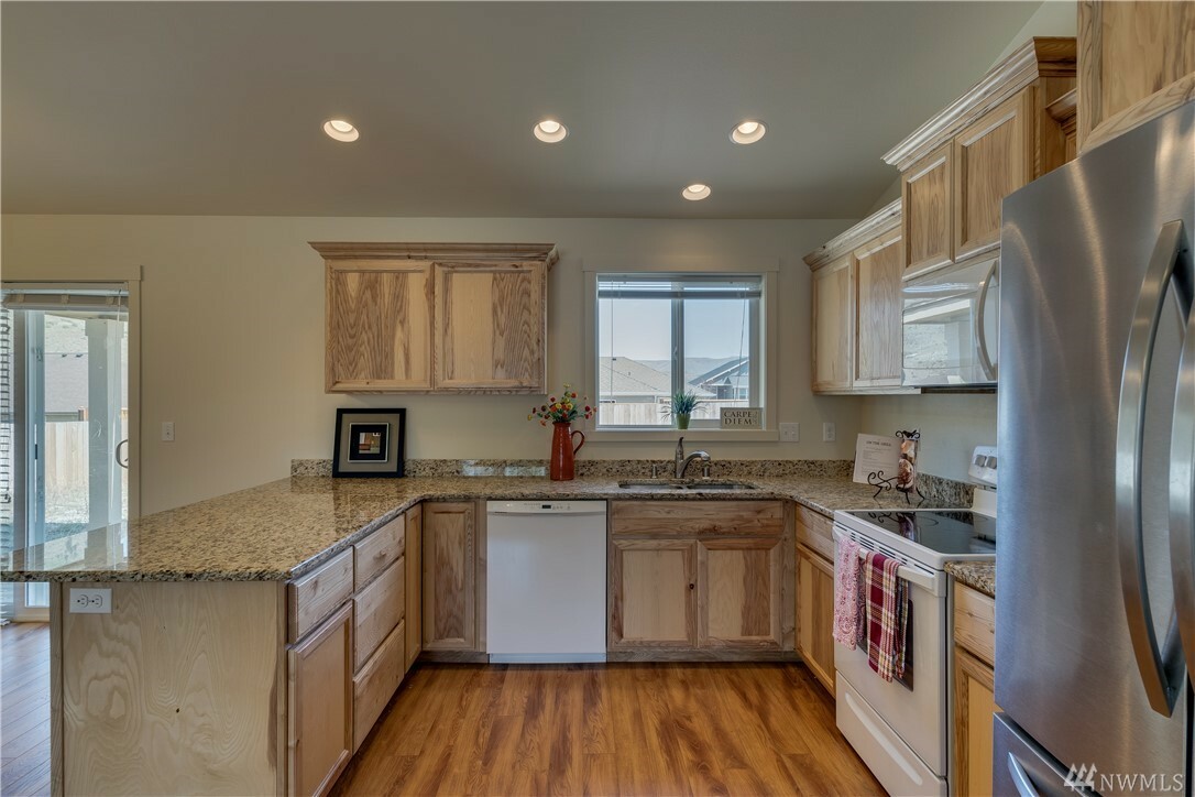 Property Photo: 434 N Wilson St WA 98816