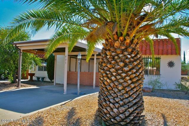 Property Photo:  401 N Calle Del Chancero  AZ 85614 