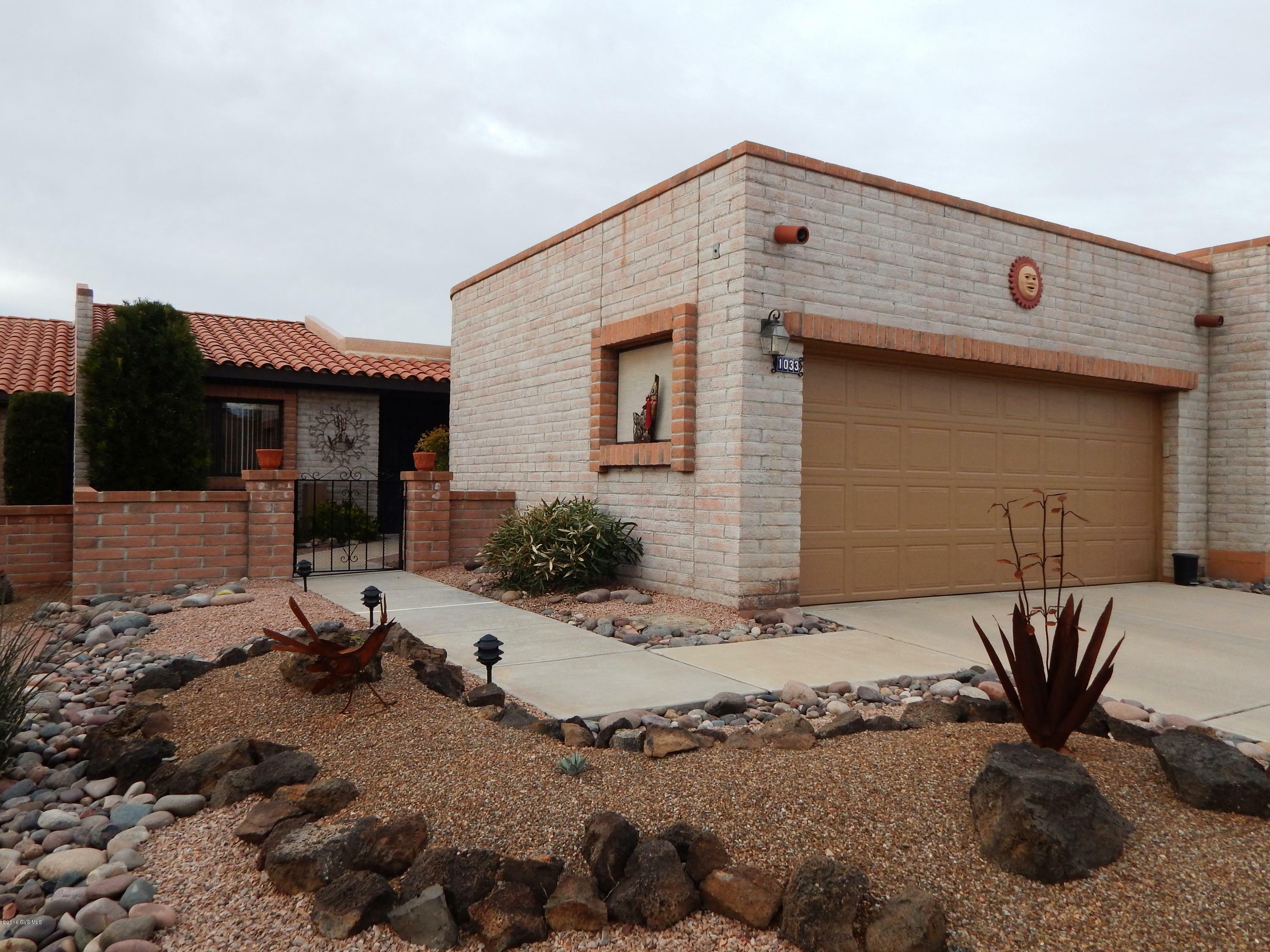 Property Photo:  1033 W Calle Del Vencejo  AZ 85622 