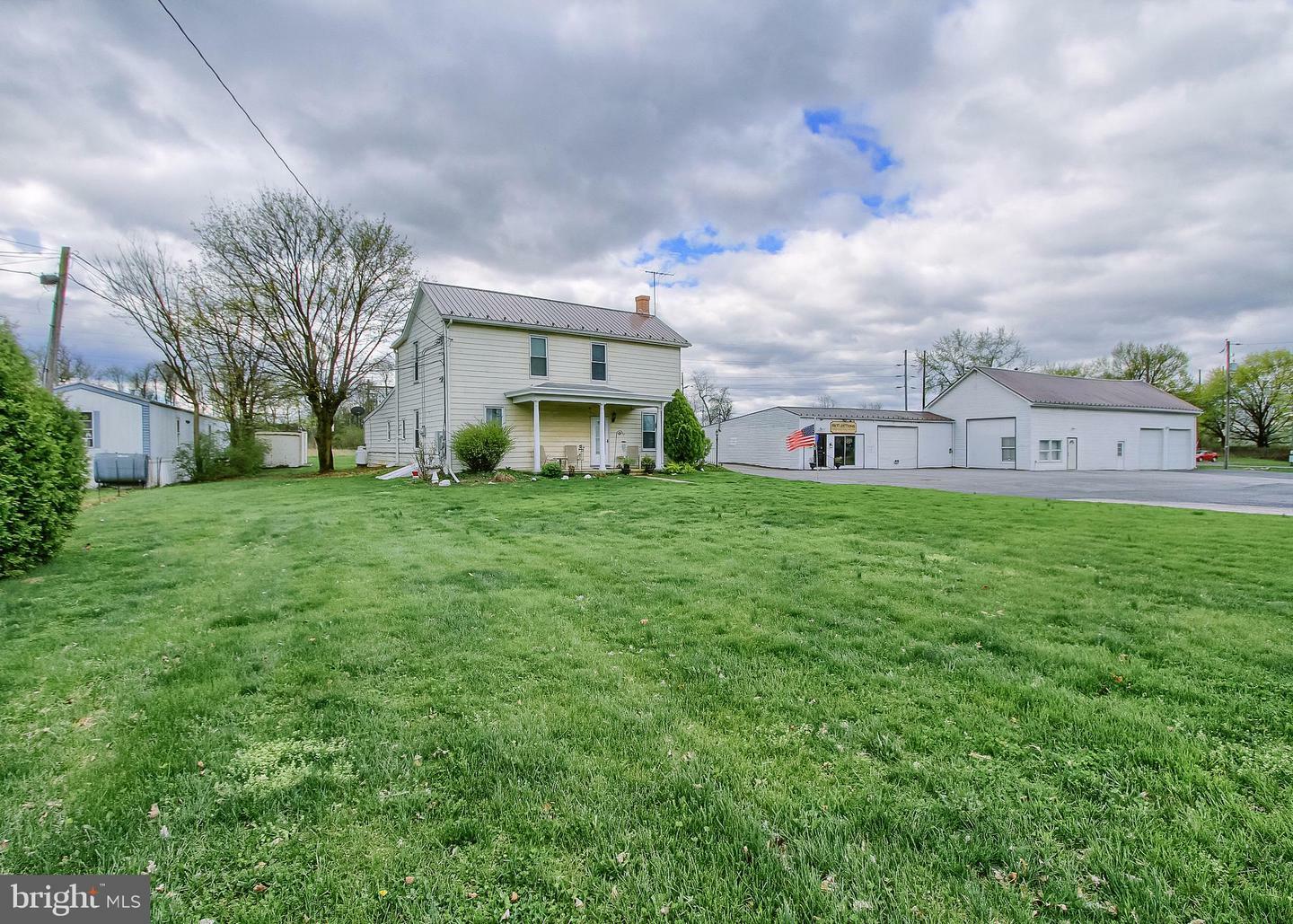 Property Photo:  1100 Newville Road  PA 17013 