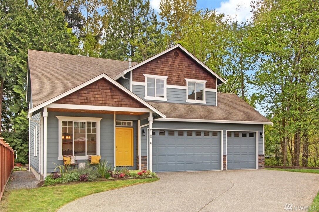 Property Photo:  21816 Cypress Wy  WA 98036 