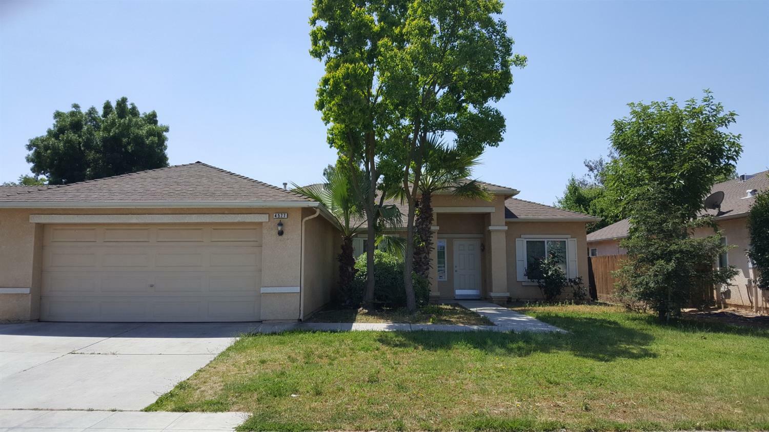 4577 W Pine Avenue  Fresno CA 93722 photo