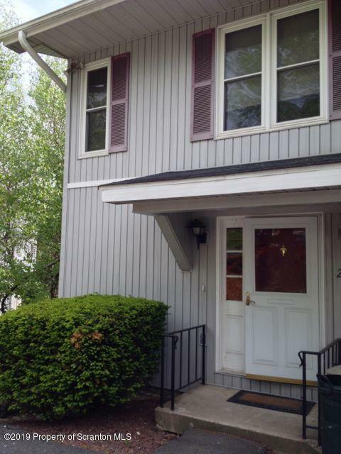 26 Abington Gardens  Clarks Summit PA 18411 photo