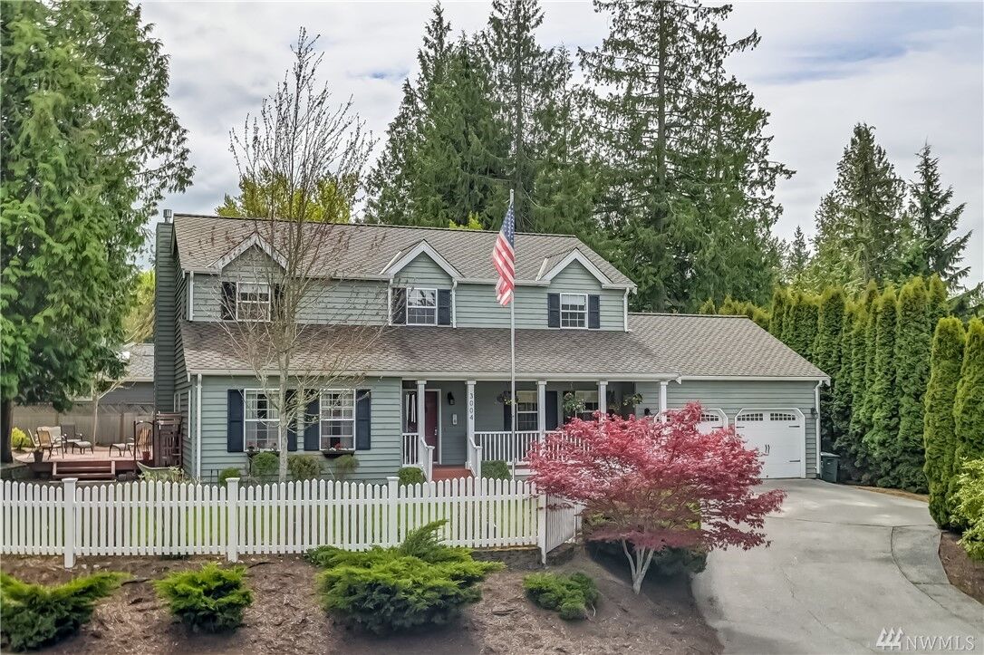 Property Photo:  3004 Alvarado Dr  WA 98229 