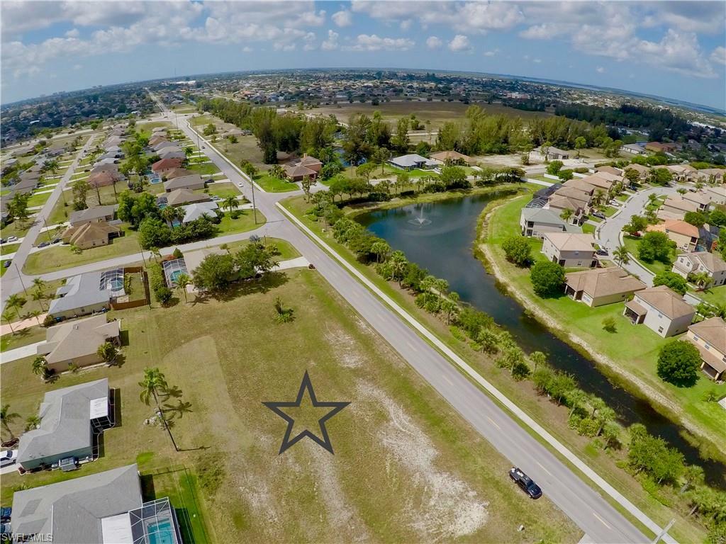 Property Photo:  2139 SW 20th Avenue  FL 33991 