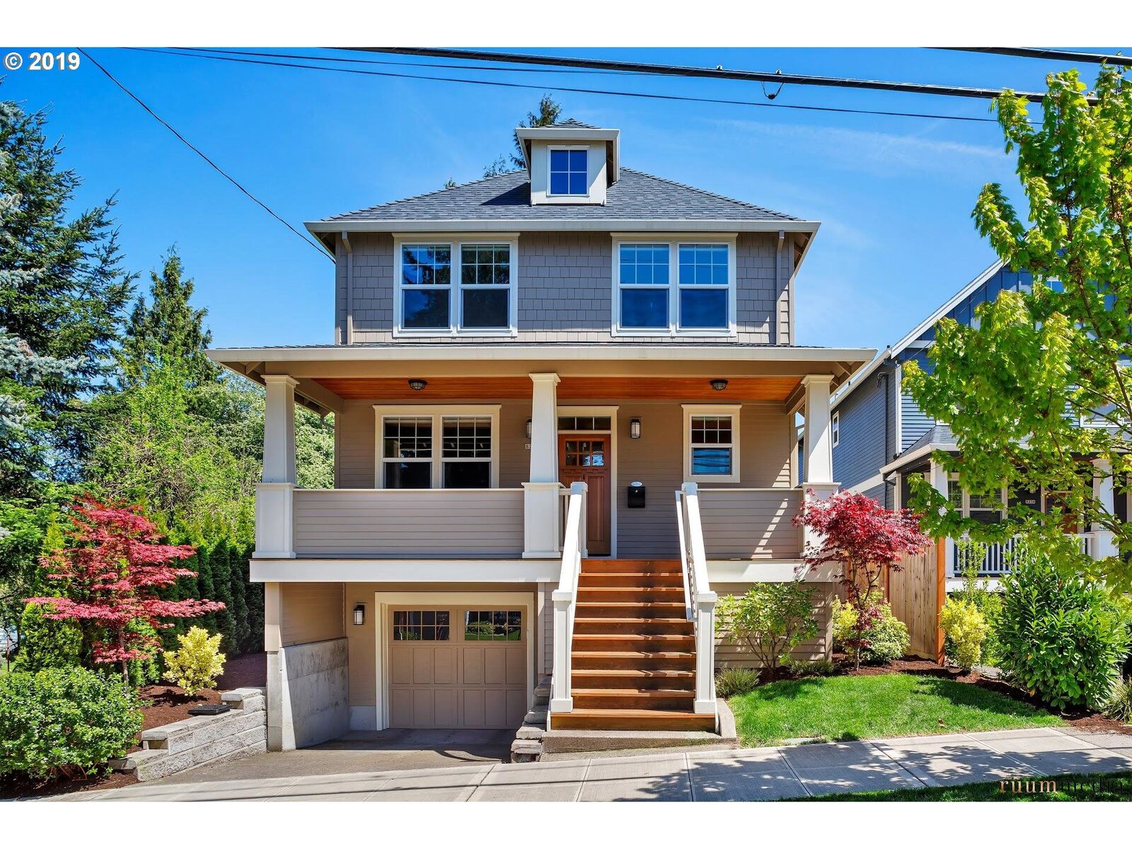 Property Photo:  8228 SW 11th Ave  OR 97219 