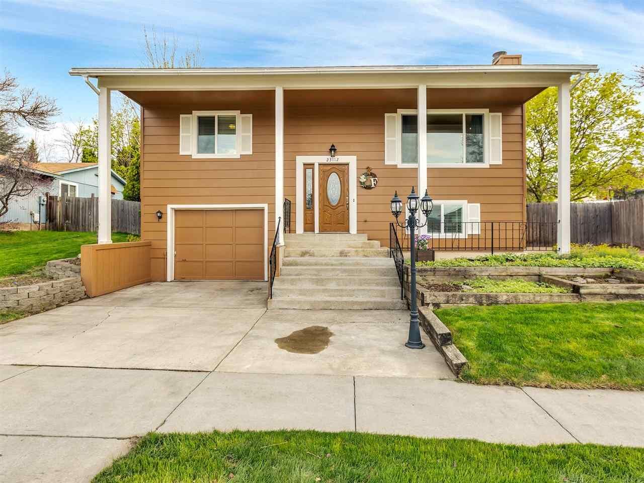 Property Photo:  23112 E Sinto Ave  WA 99019 