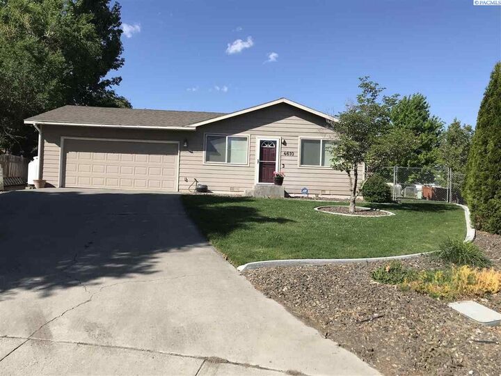 4610 Mallard Ct  West Richland WA 99352 photo