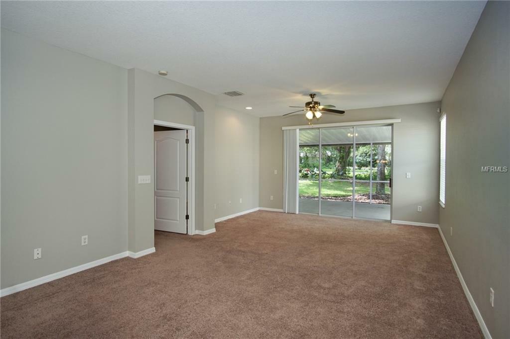 Property Photo:  15761 Phoebepark Avenue  FL 33547 