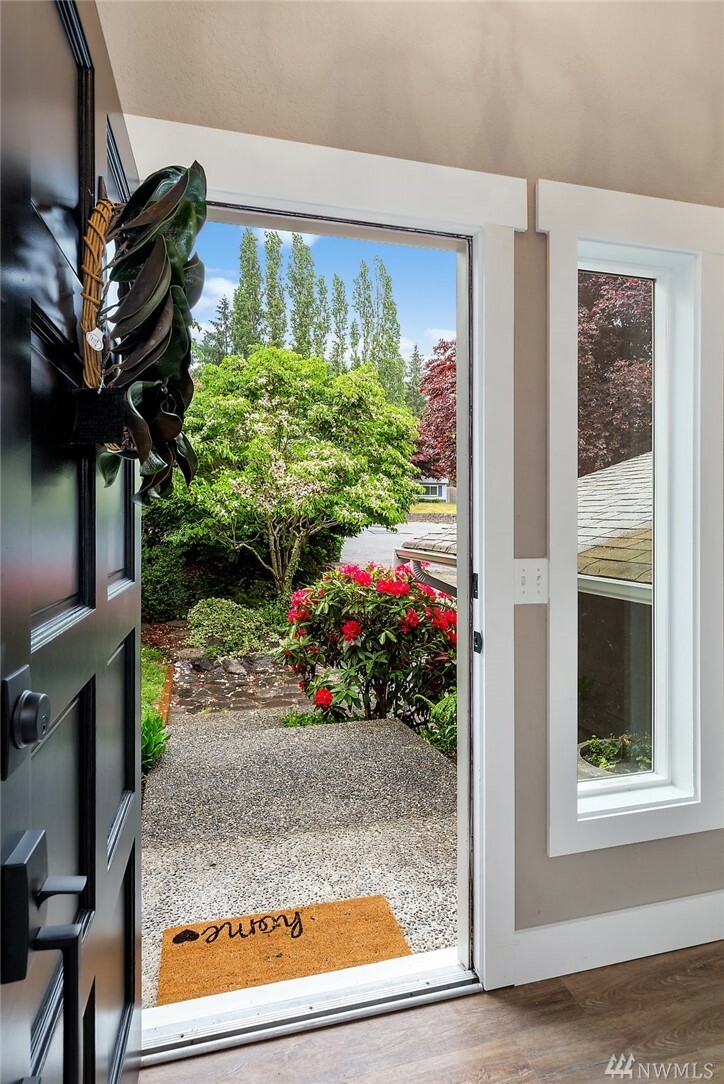 Property Photo: 224 218th Place SW WA 98021