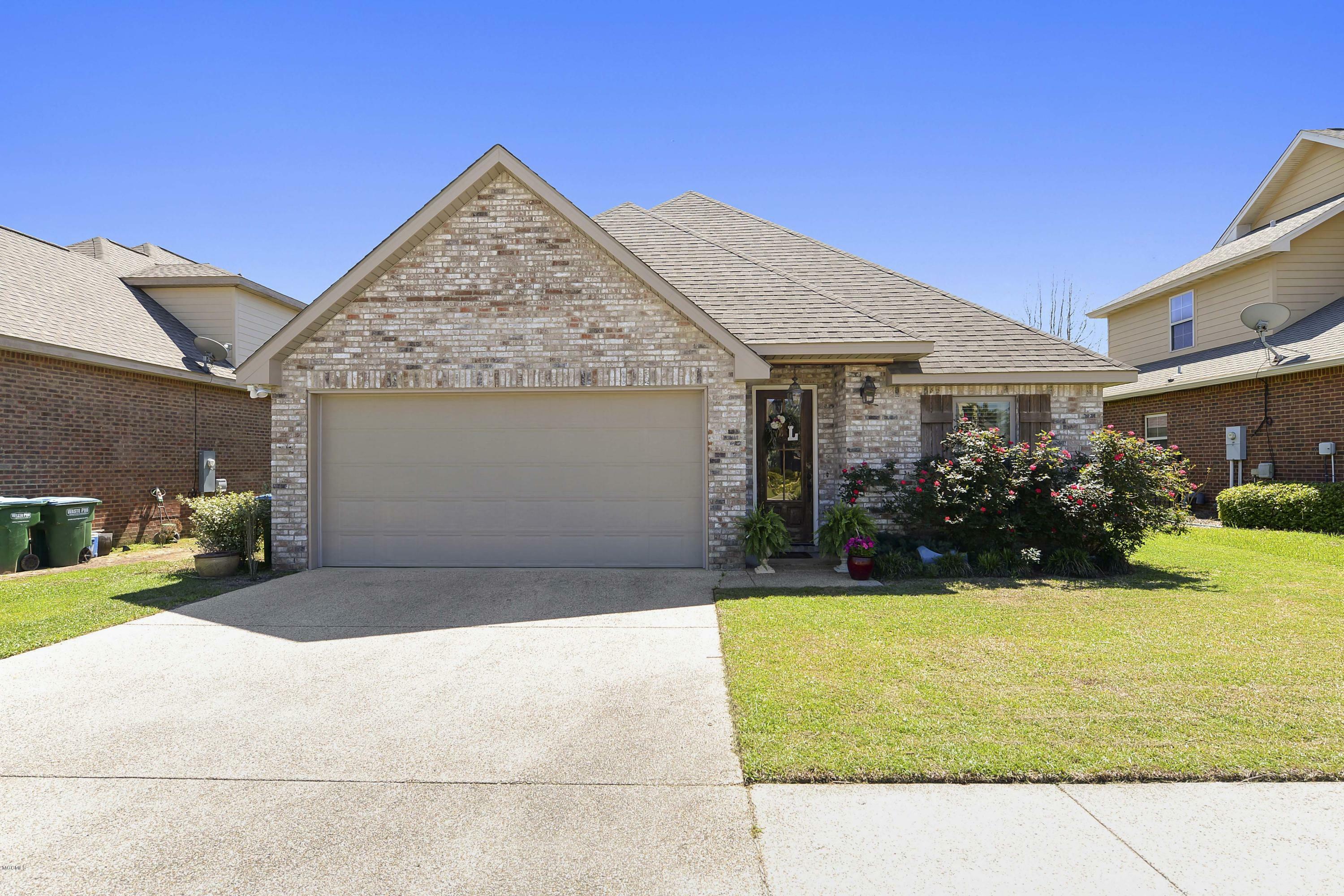 Property Photo:  6503 Chateau Cove  MS 39564 