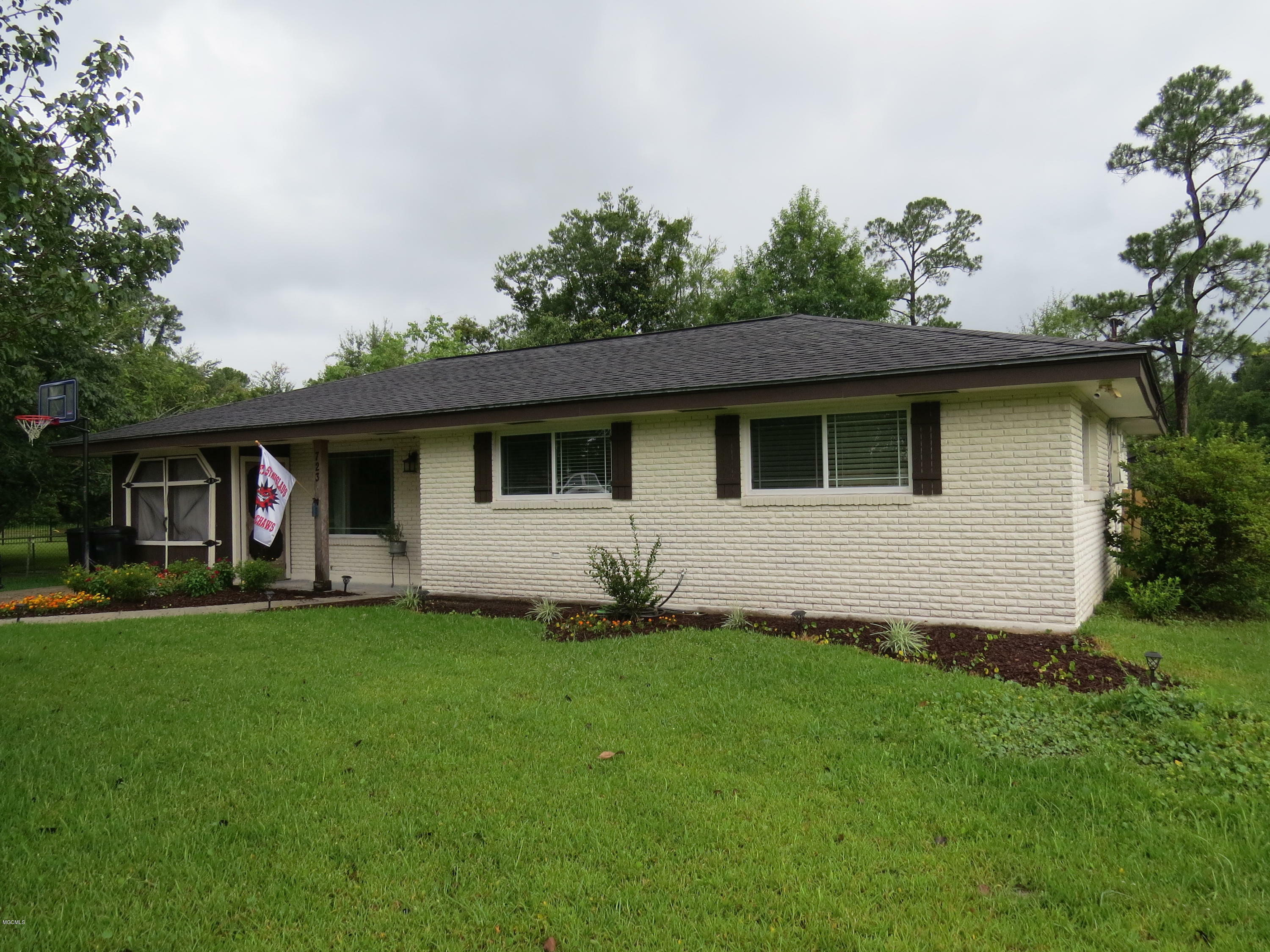 Property Photo: 723 Huckleberry Road MS 39520