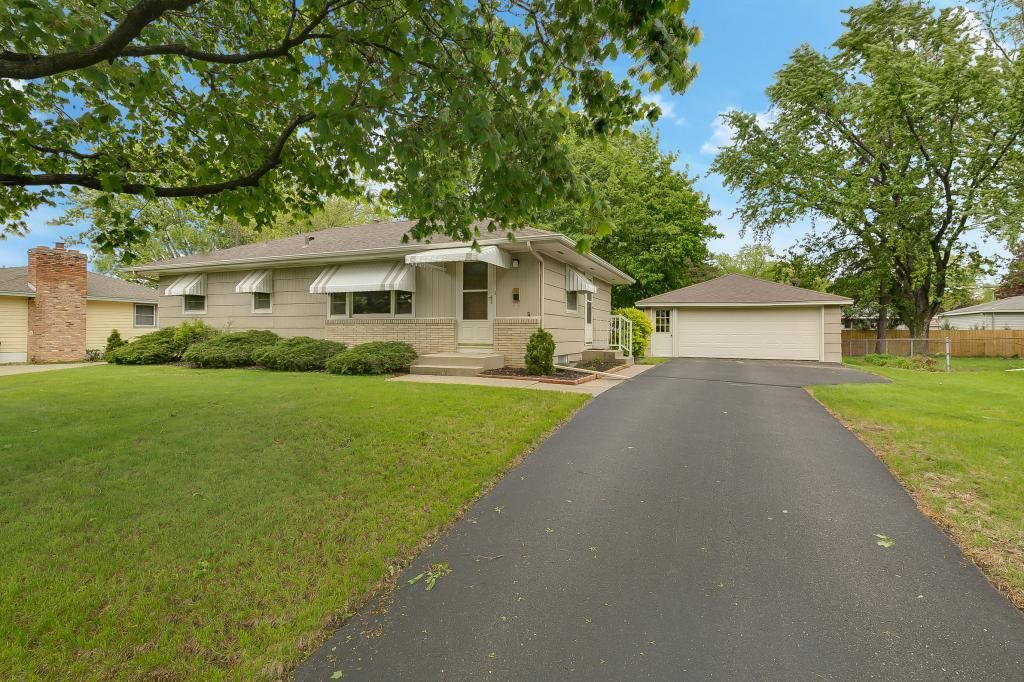 Property Photo: 9517 2nd Avenue S MN 55420