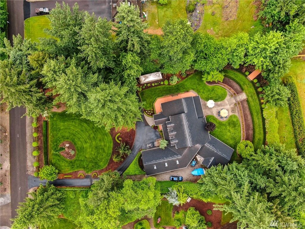 Property Photo:  2806 36th St SE  WA 98374 