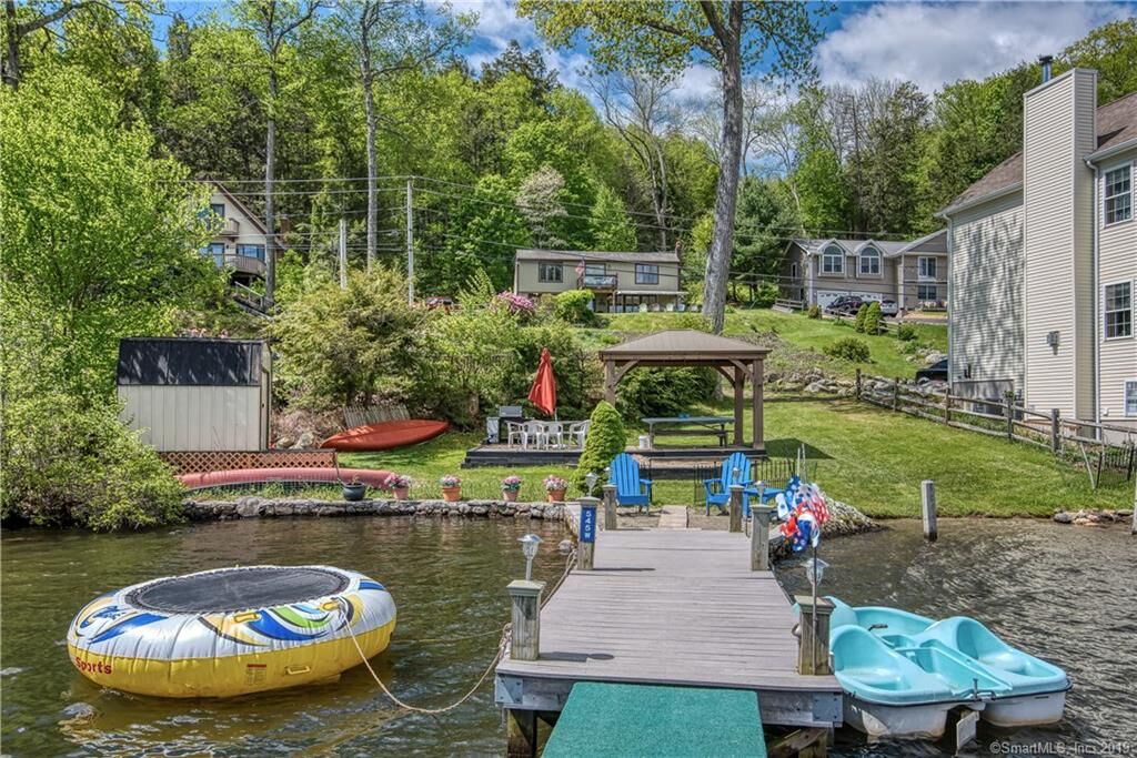 Property Photo:  545 West Wakefield Boulevard  CT 06098 