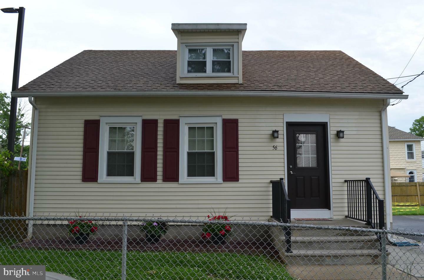 Property Photo:  56 Linden Avenue  NJ 08610 