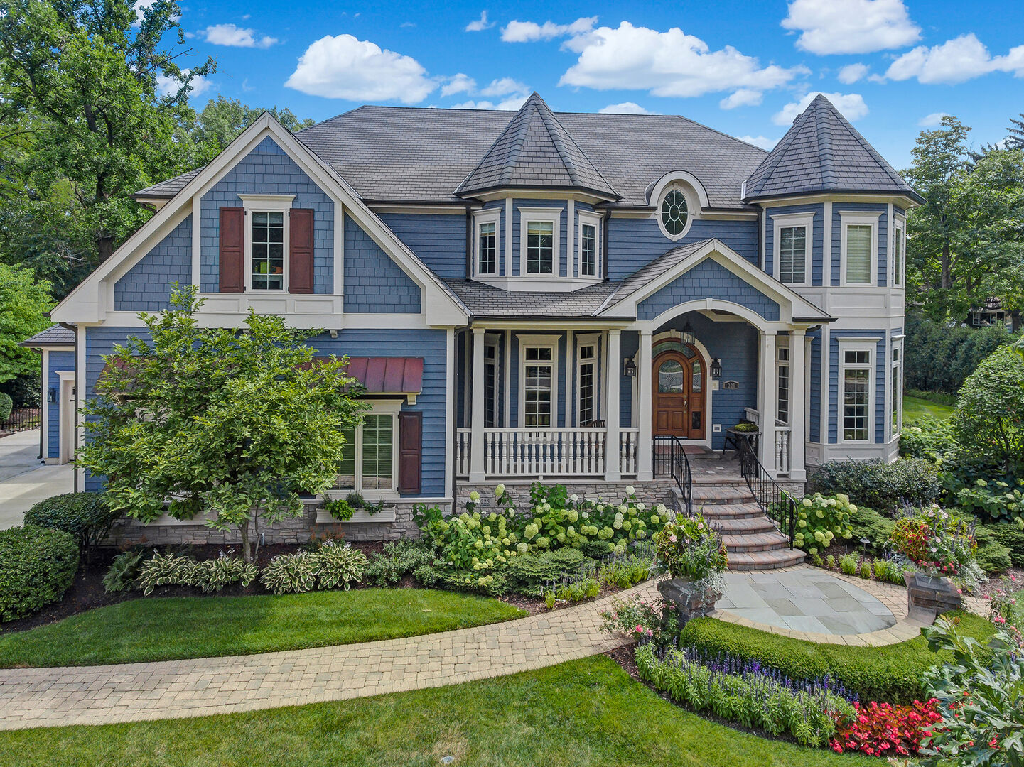 Property Photo:  225 North Richmond Avenue  IL 60514 