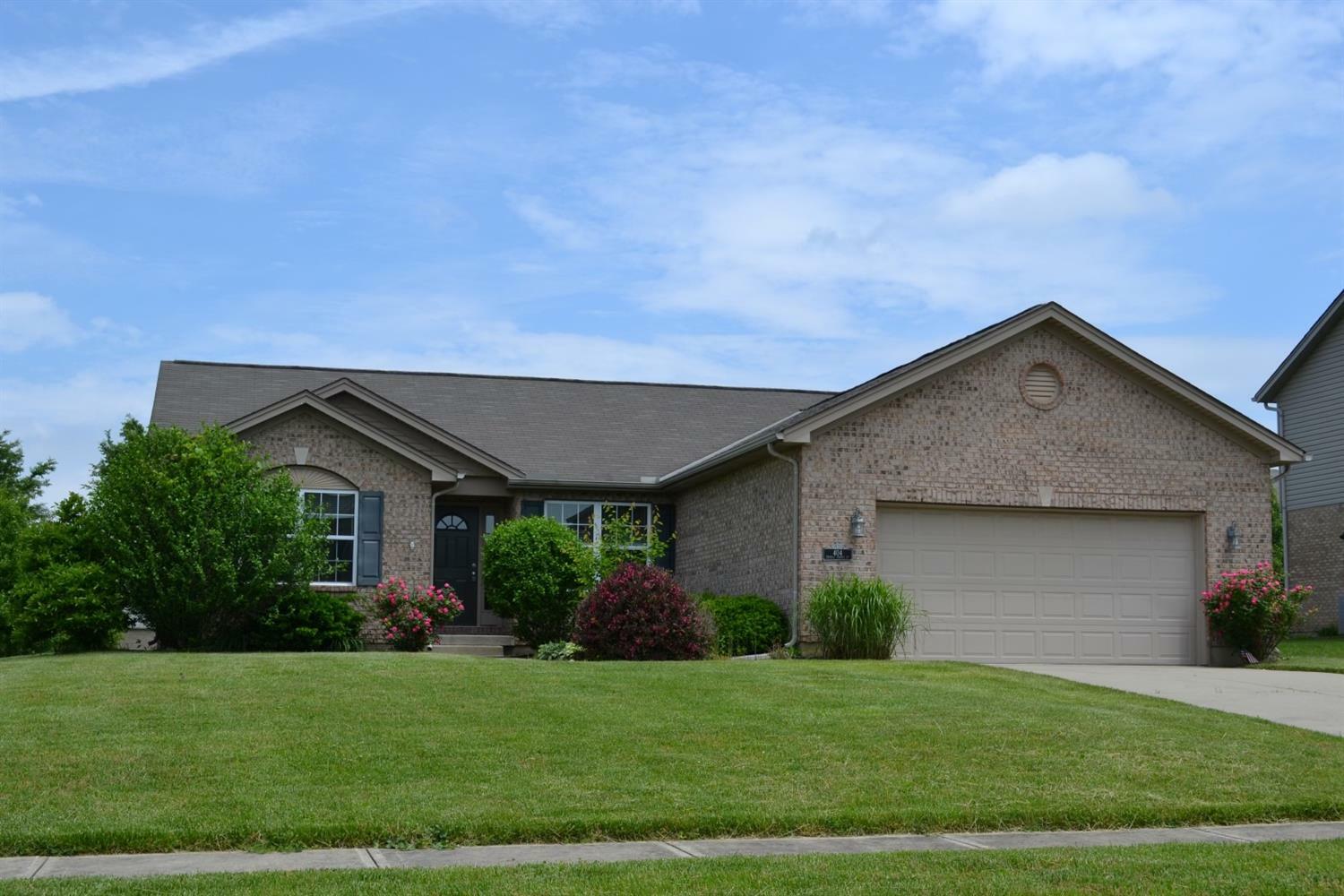Property Photo: 404 Thomas Pointe Court OH 45050