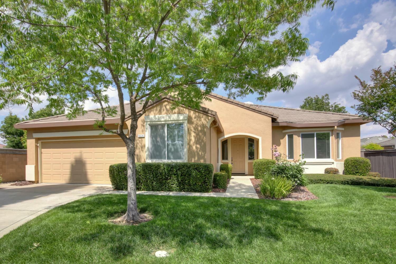 Property Photo:  9524 Emerald Cove Lane  CA 95758 