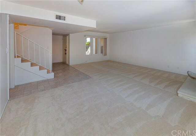 Property Photo:  27 Satinwood Way  CA 92612 