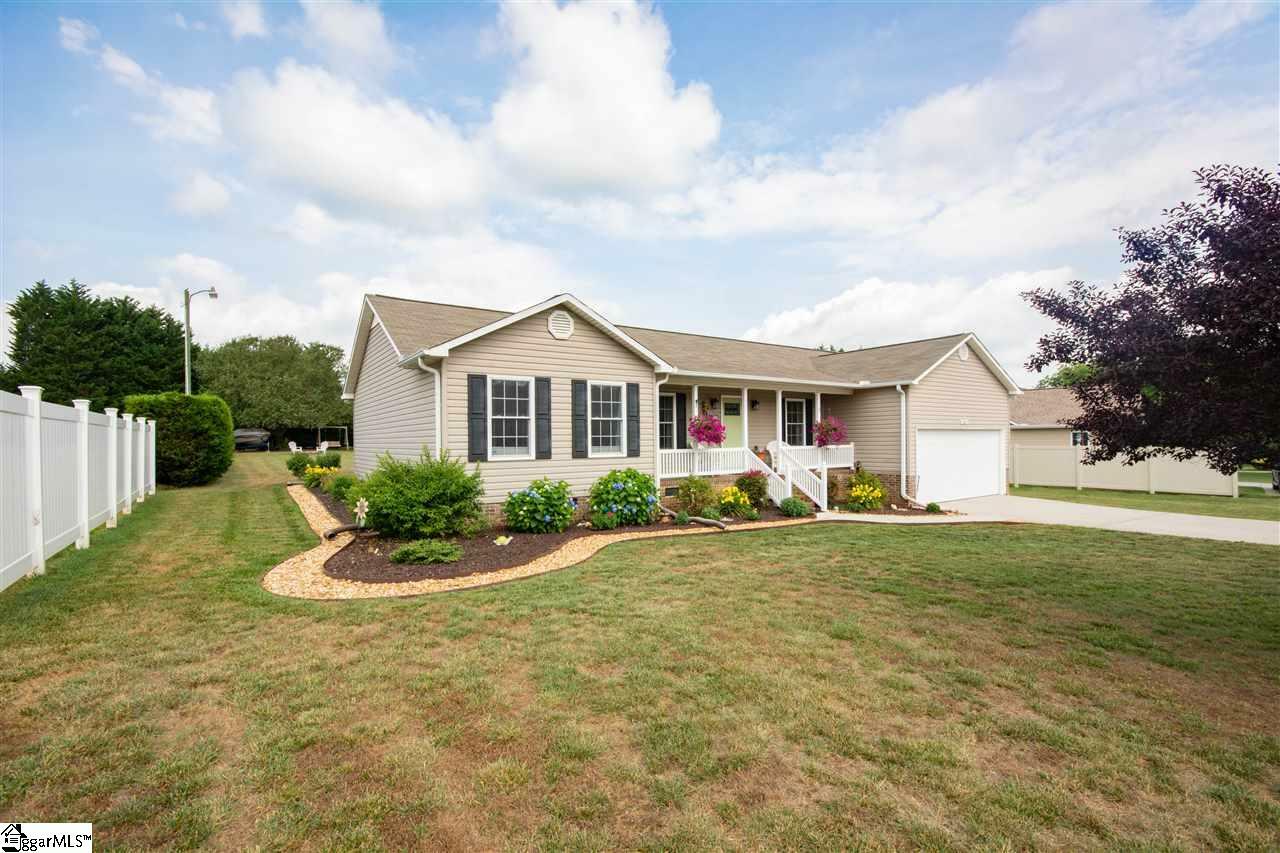 Property Photo:  1505 Centerville Road  SC 29625 