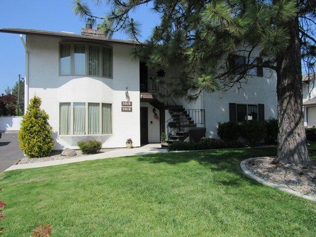 Property Photo:  3018 S Perry St 3018  WA 99203 