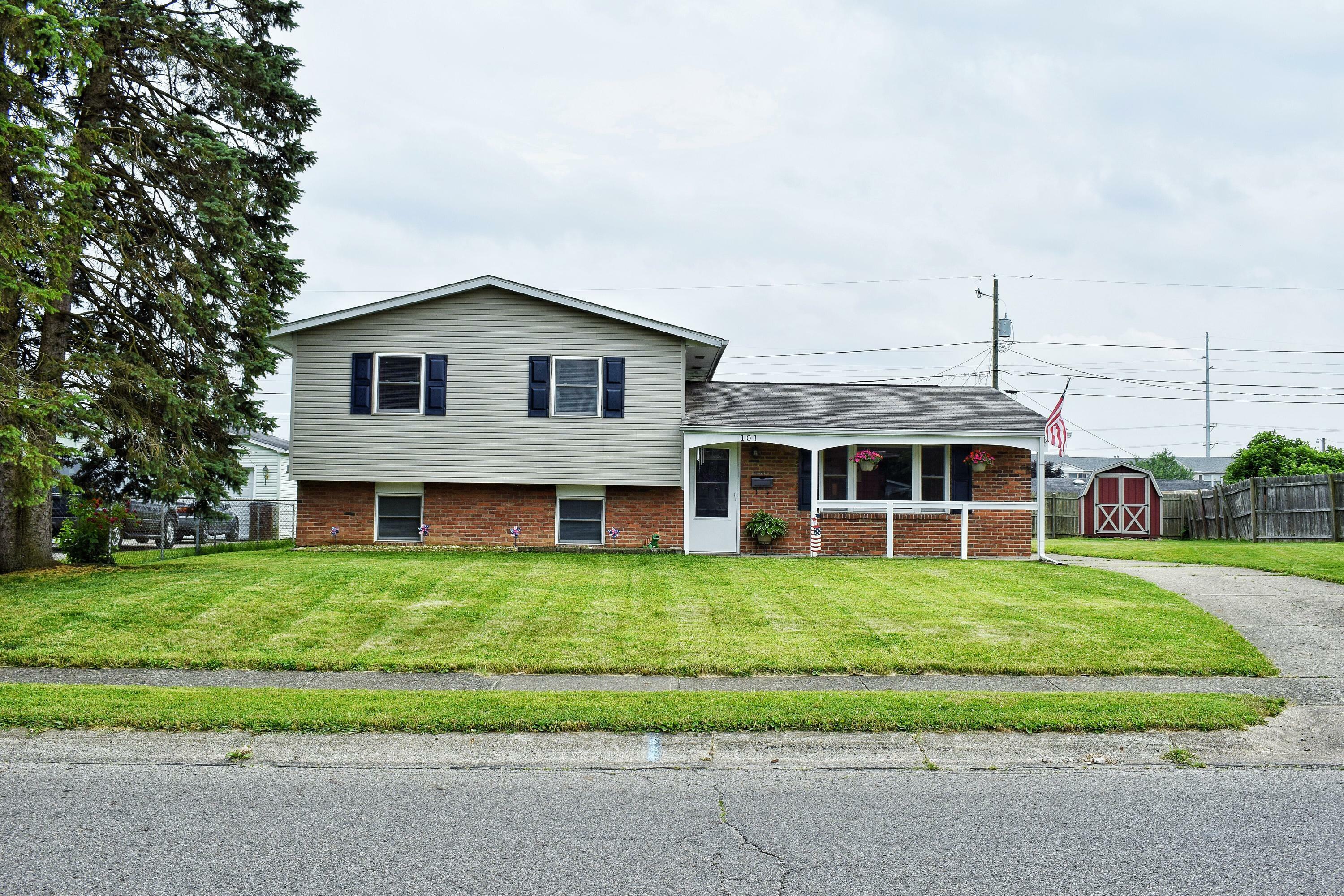 Property Photo:  101 Fieldpoint Road  OH 43056 