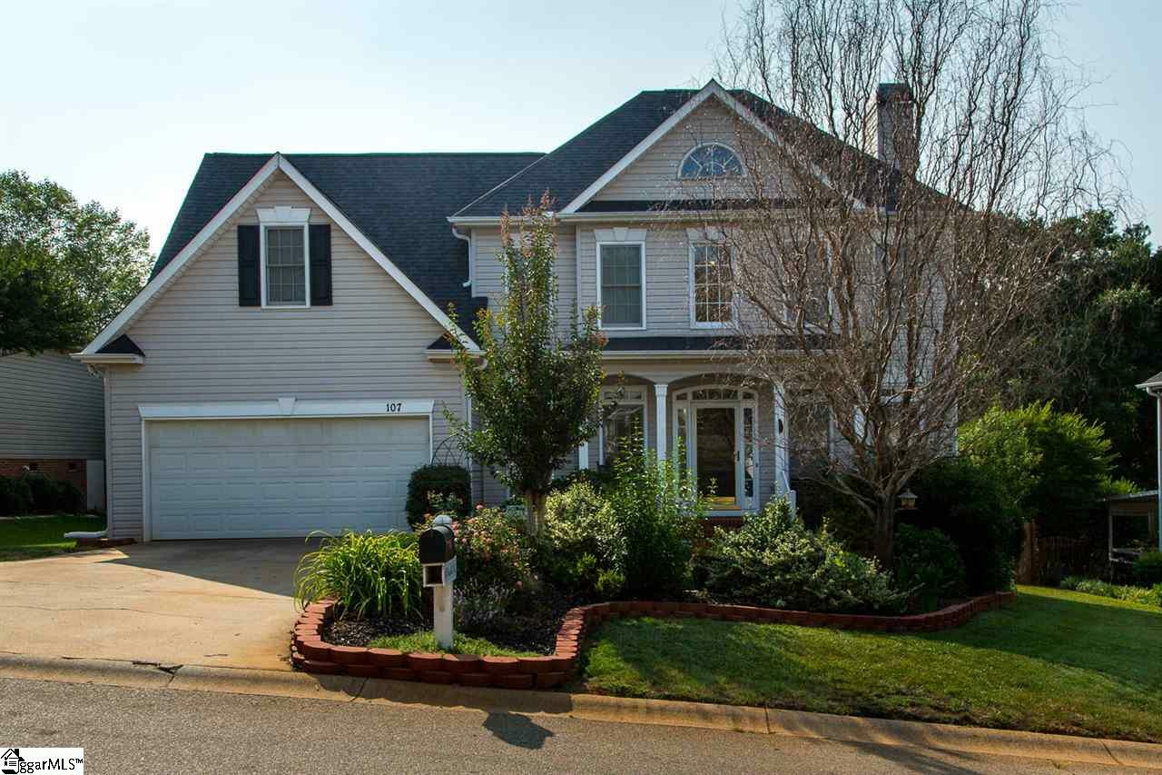 Property Photo:  107 Richglen Way  SC 29650 