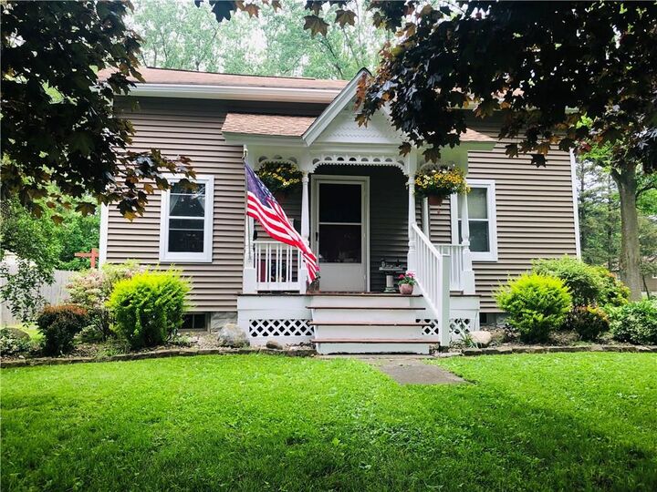 5 Chapel Street  Waterloo NY 13165 photo