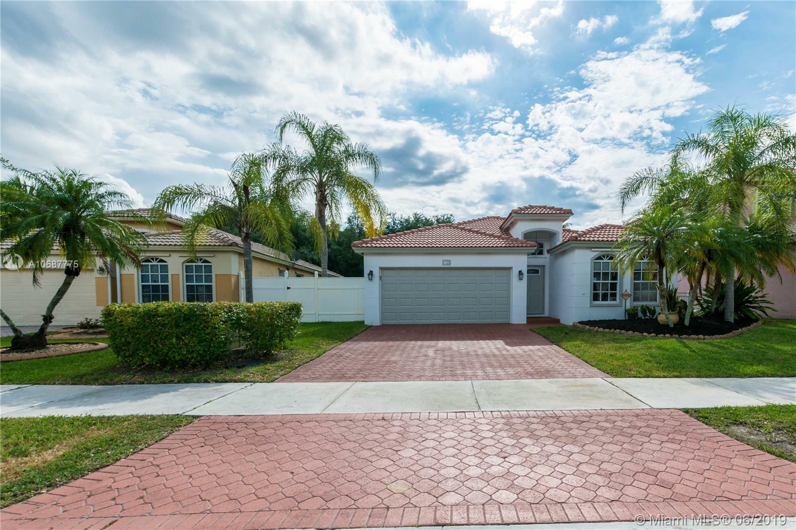 Property Photo:  136 SW 206th Ave  FL 33029 