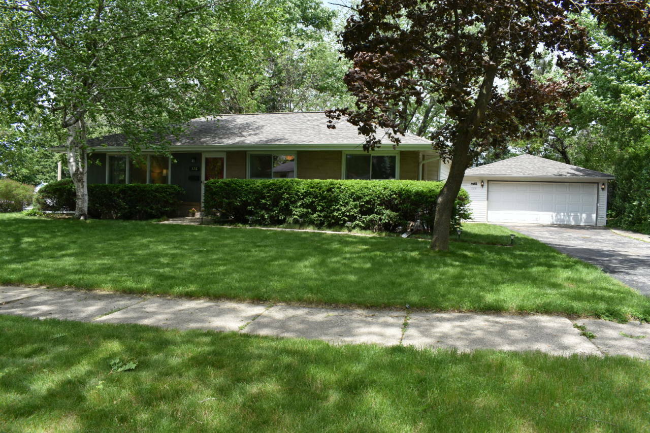 Property Photo:  328 Baird St  WI 53189 