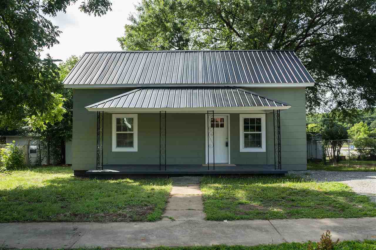 Property Photo:  651 Maywood Street  SC 29301 