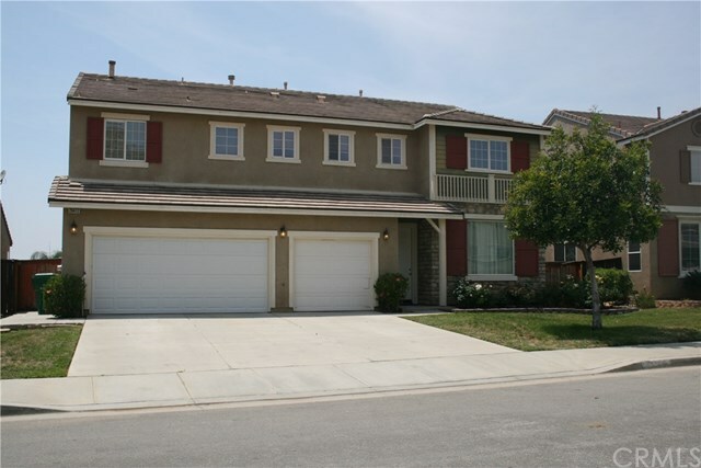 Property Photo:  26472 Clydesdale Lane  CA 92555 