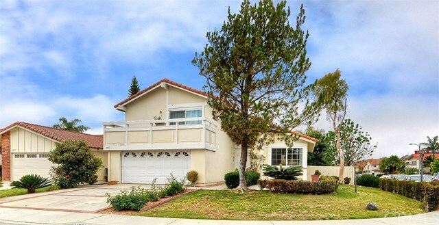 Property Photo:  14501 Linden Avenue  CA 92606 