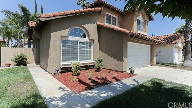 Property Photo:  25084 Via Las Lomas  CA 92562 