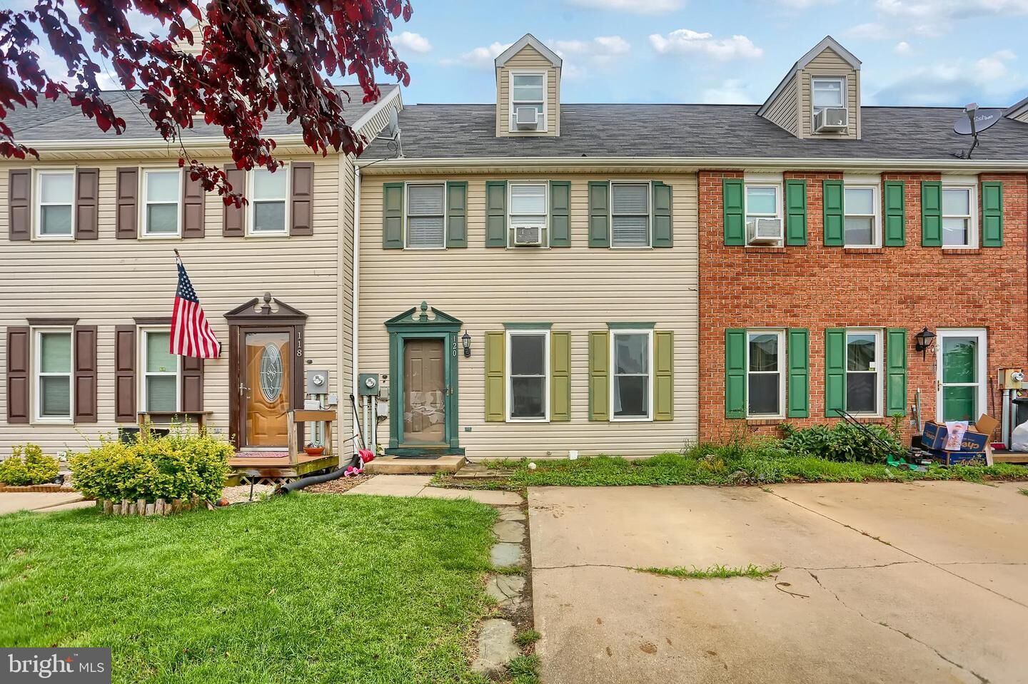 Property Photo:  120 Ashley Drive  PA 17522 