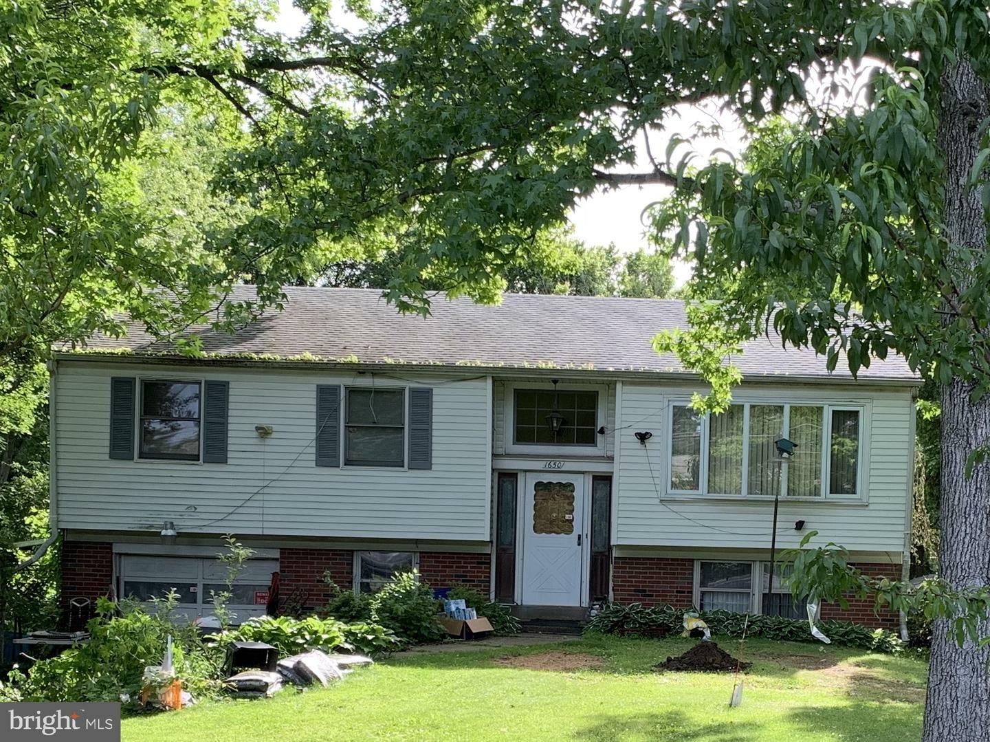 Property Photo:  1650 New Rodgers Road  PA 19056 