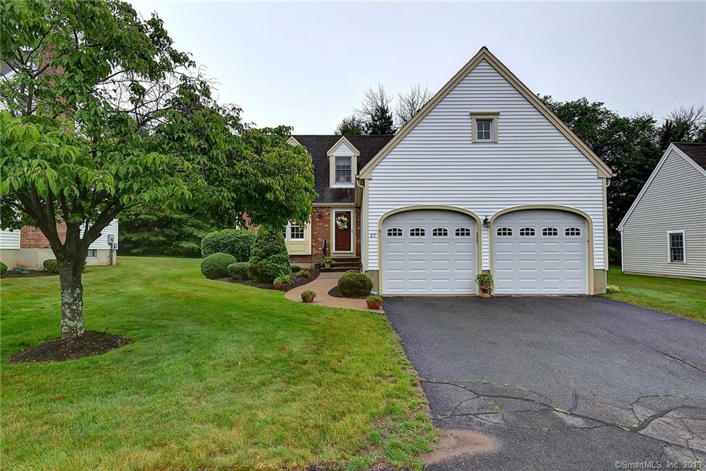 Property Photo: 27 Perkins Row 27 CT 06109