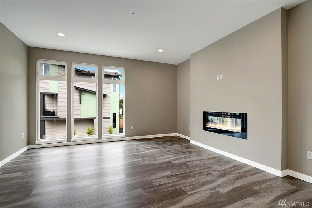 Property Photo: 15016 12th Place W 23 WA 98087