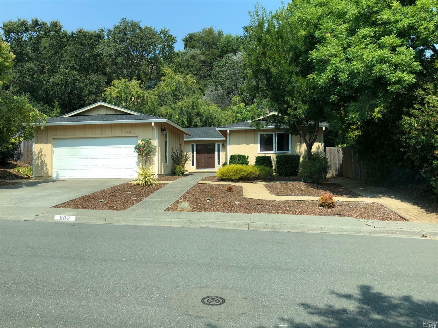 Property Photo: 802 Butternut Drive CA 94903
