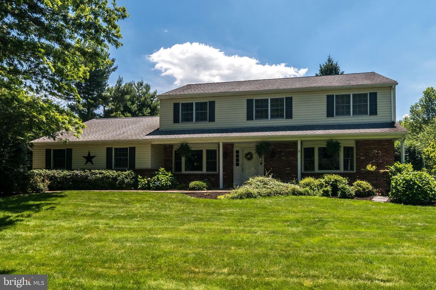 Property Photo:  129 Pine Valley Road  PA 18901 