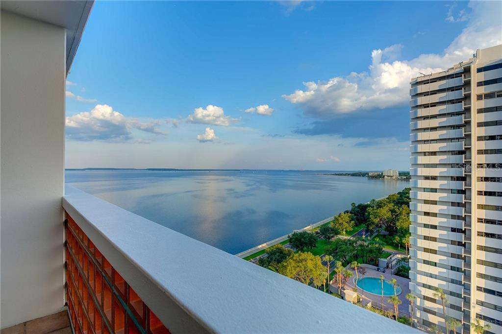 Property Photo: 4015 Bayshore Boulevard 14E FL 33611