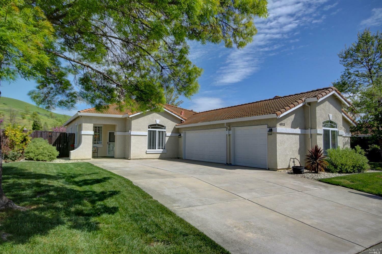 Property Photo:  4013 Shaker Run Circle  CA 94533 