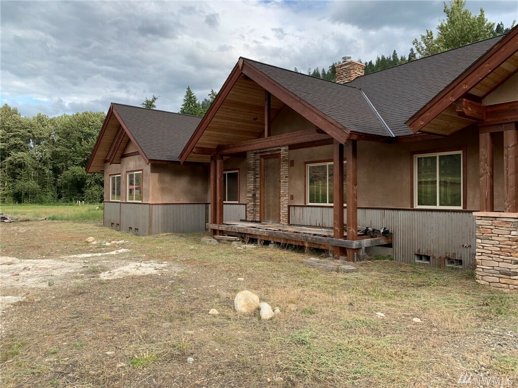 Property Photo:  535 Twisp River Rd  WA 98856 