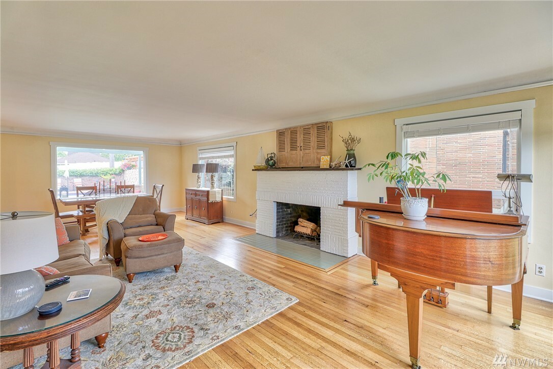 Property Photo: 3306 N 22nd St WA 98406