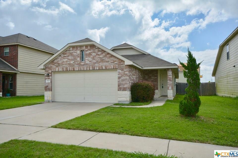 Property Photo:  810 Draco Street  TX 76542 