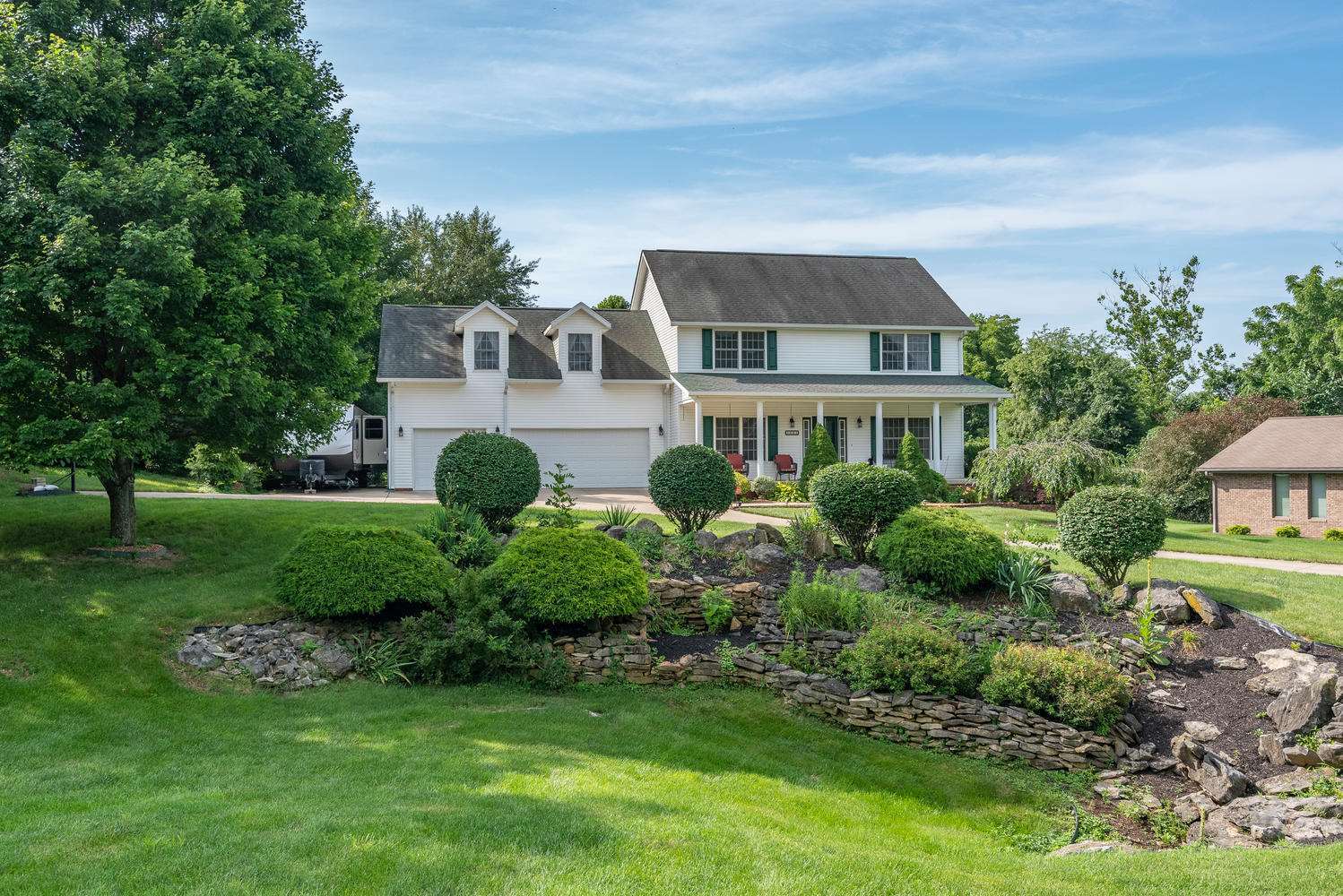 Property Photo: 1463 W Eagleview Drive IN 47403-9049